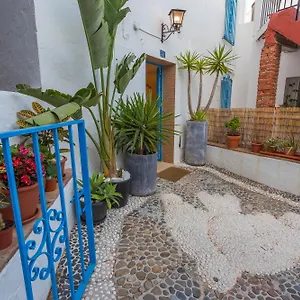 Apartment Cute Andalusian Townhouse With Terrace And Views., Mijas